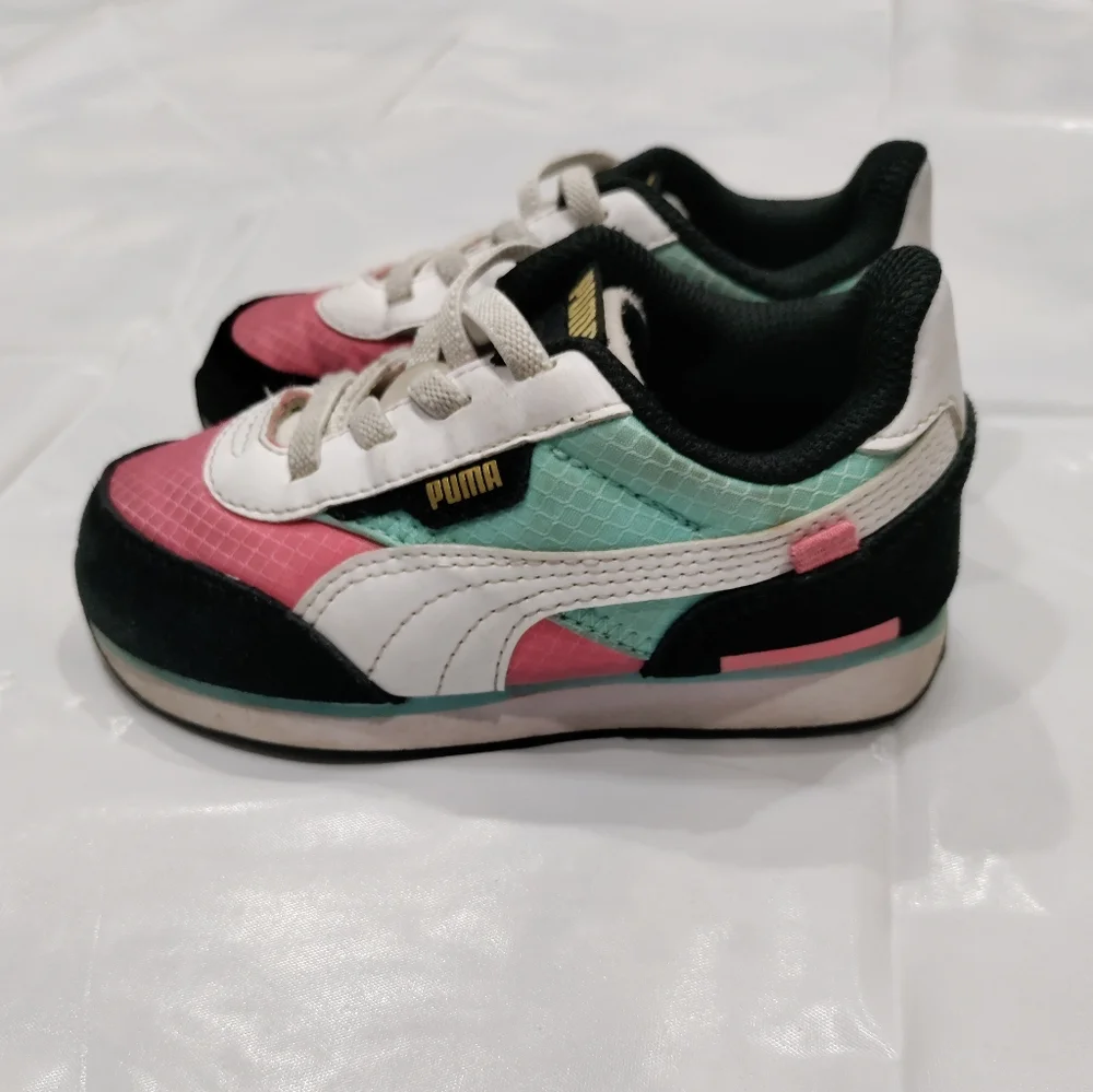 Puma Future Rider toddler slip on sneakers size 9c